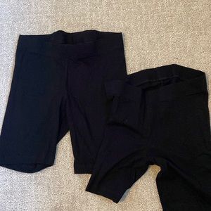 2 pairs bike shorts